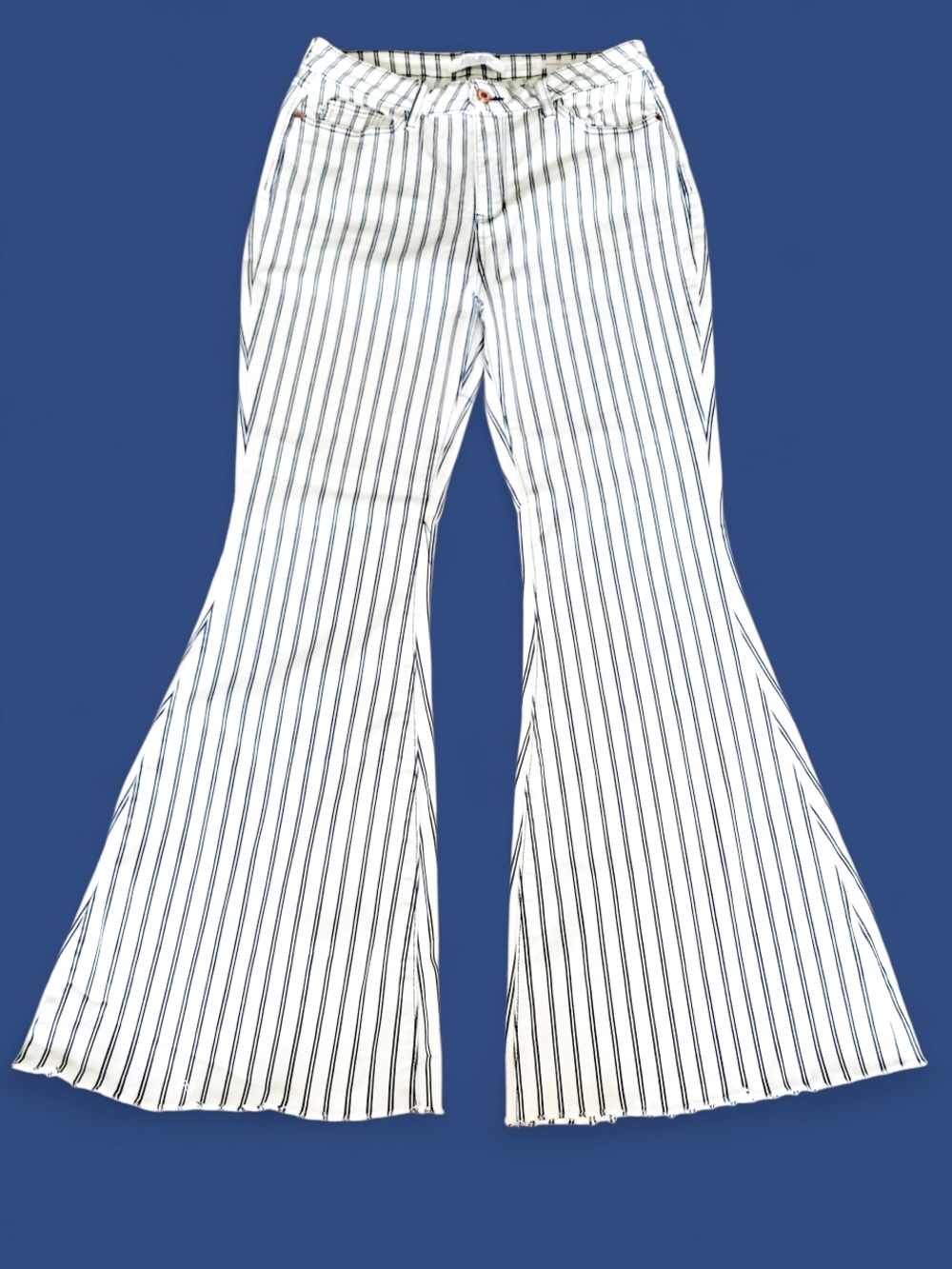 Judy Blue Super Flare Jeans White Blue Pinstripe High Rise Bell Bottom 11/30 EUC